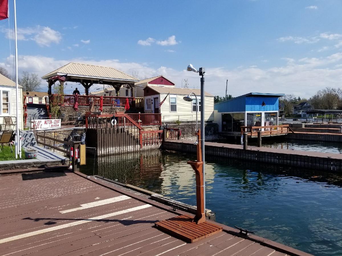 במוטל מפרץ אלכסנדריה Hills Motor Court & Marina מראה חיצוני תמונה